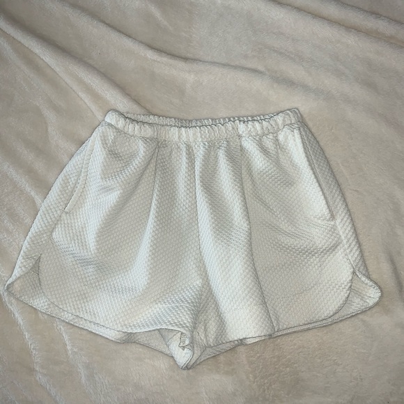 Brandy Melville Pants - Brandy Melville White Knit Tennis Shorts High